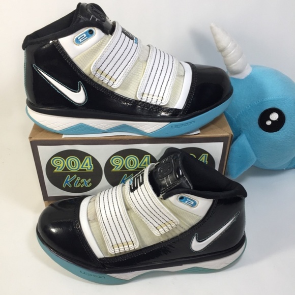 nike lebron zoom soldier 3
